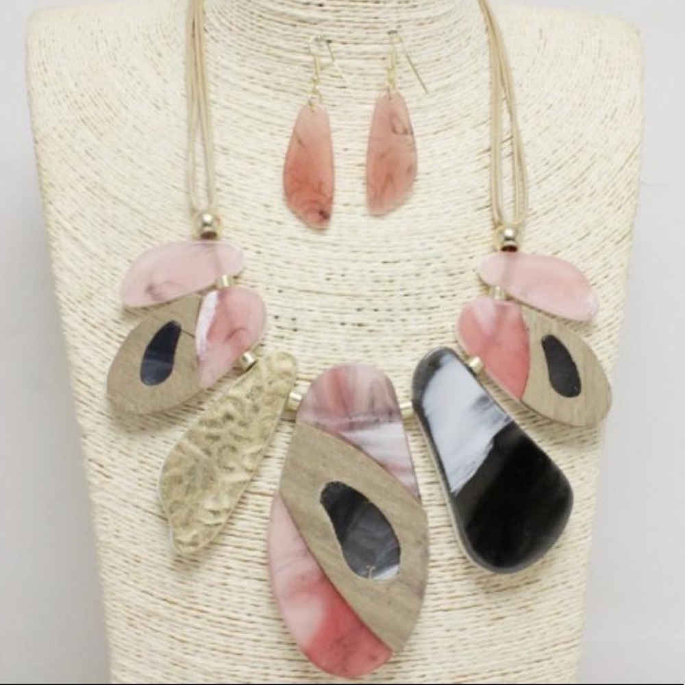 New Statement Necklace